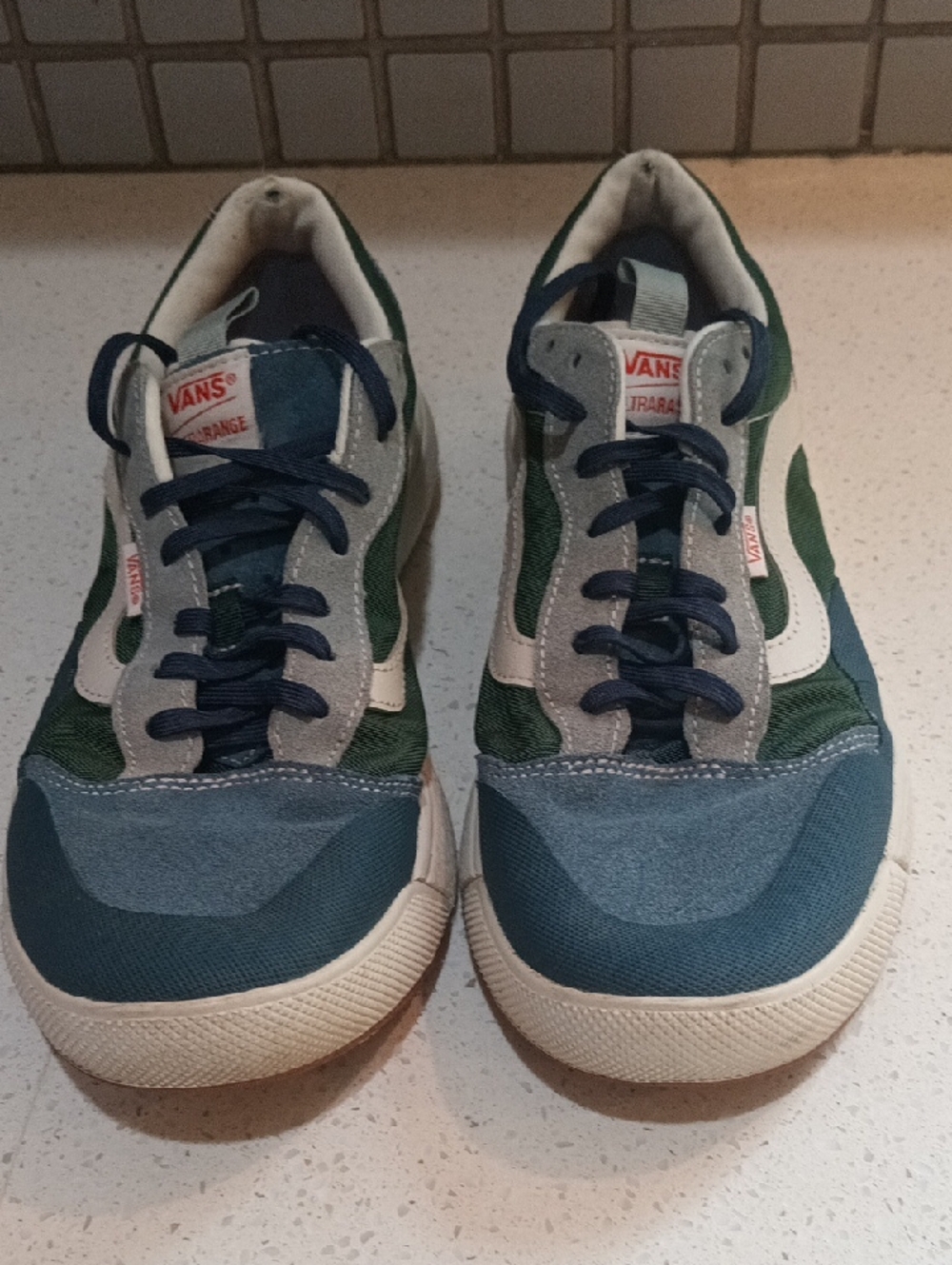 Vans Ultrarange Sneakers Men's Size 11.5